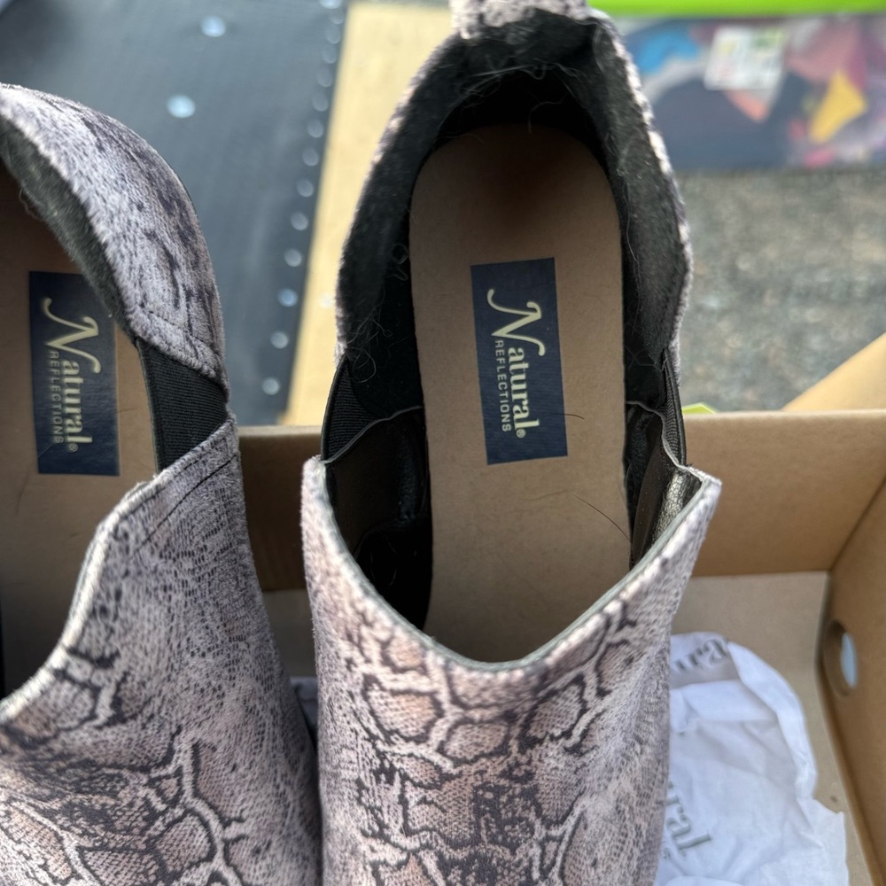 Harper Gray Python Loafers - Picture 2 of 4